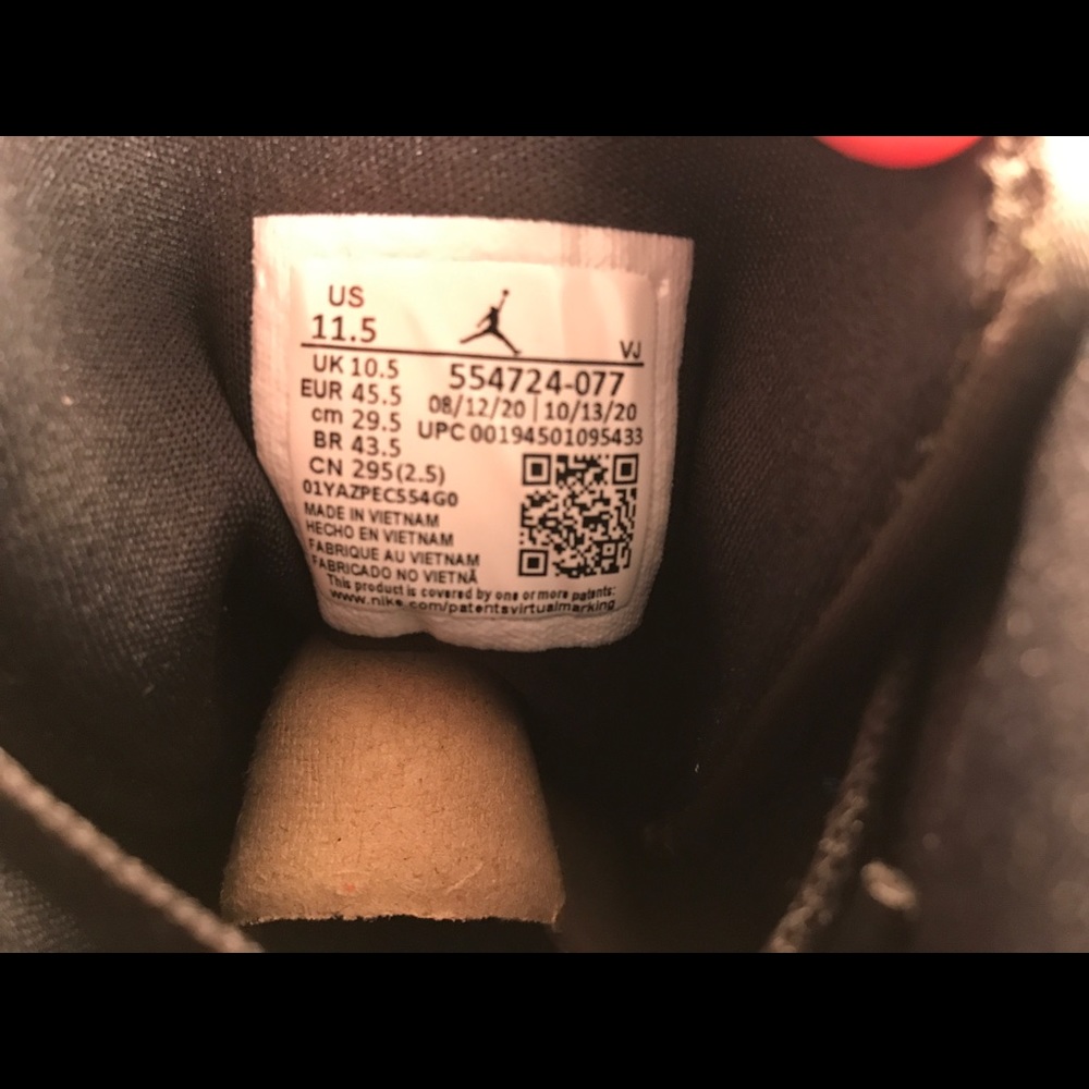 SOLD Jordan 1 Mid ‘Hyper Royal’ - Picture 7 of 8